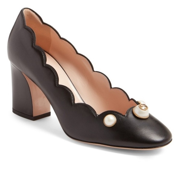Gucci Shoes - GUCCI Scalloped Leather Willow Pearl Block Pumps